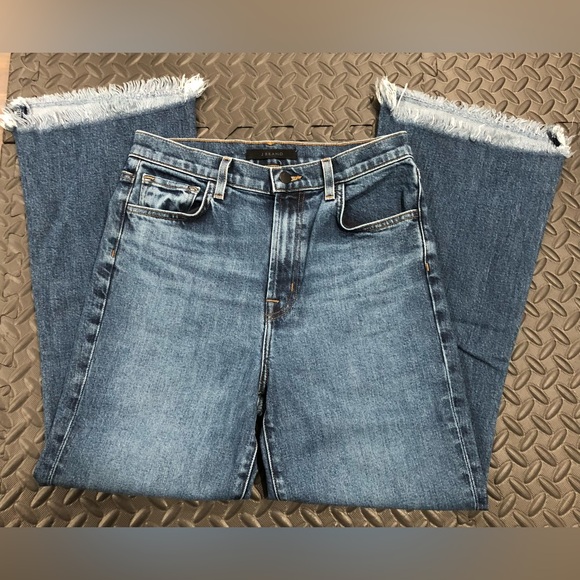 607. J Brand Julia High Rise Flare Jeans - Picture 6 of 13